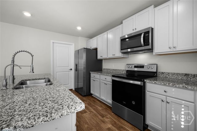 504 Turpentine Trail, Bloomingdale, GA 31302