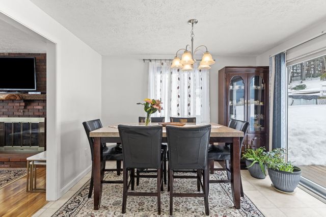 109 Weston Road, Manchester, NH 03103