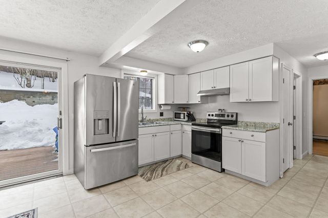 109 Weston Road, Manchester, NH 03103