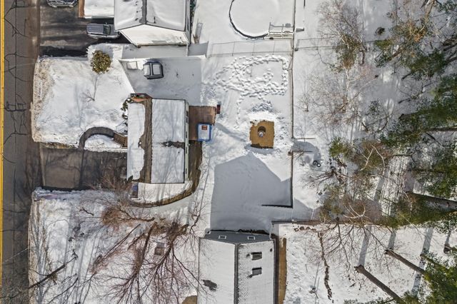 109 Weston Road, Manchester, NH 03103