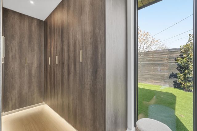 6822 Victoria Avenue, Dallas, TX 75209