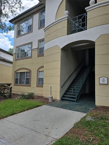 17112 CARRINGTON PARK DRIVE 902, Tampa, FL 33647