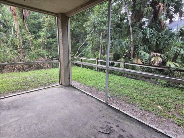 17112 CARRINGTON PARK DRIVE 902, Tampa, FL 33647