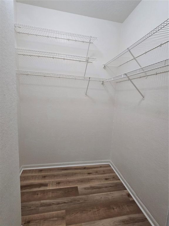Image 17 of property listing at 17112 CARRINGTON PARK DRIVE 902, Tampa, FL 33647