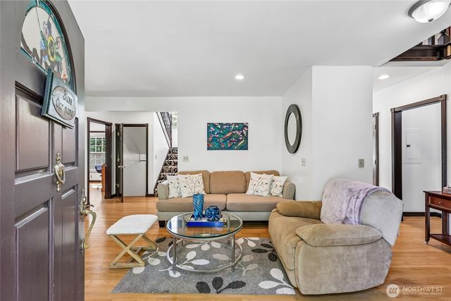17310 116th Place NE, Arlington, WA 98223