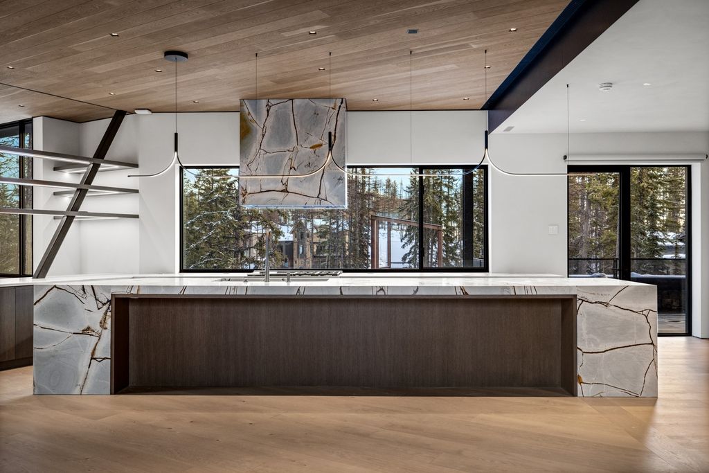 1059 Elk Camp Loop, Whitefish, MT 59937 photo 14