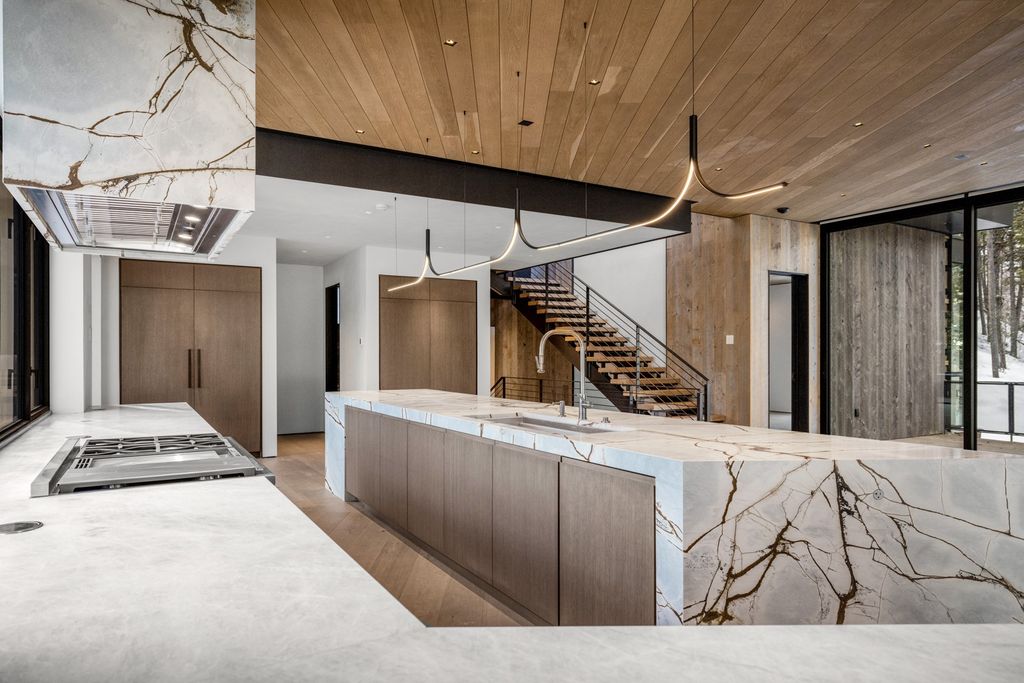 1059 Elk Camp Loop, Whitefish, MT 59937 photo 17