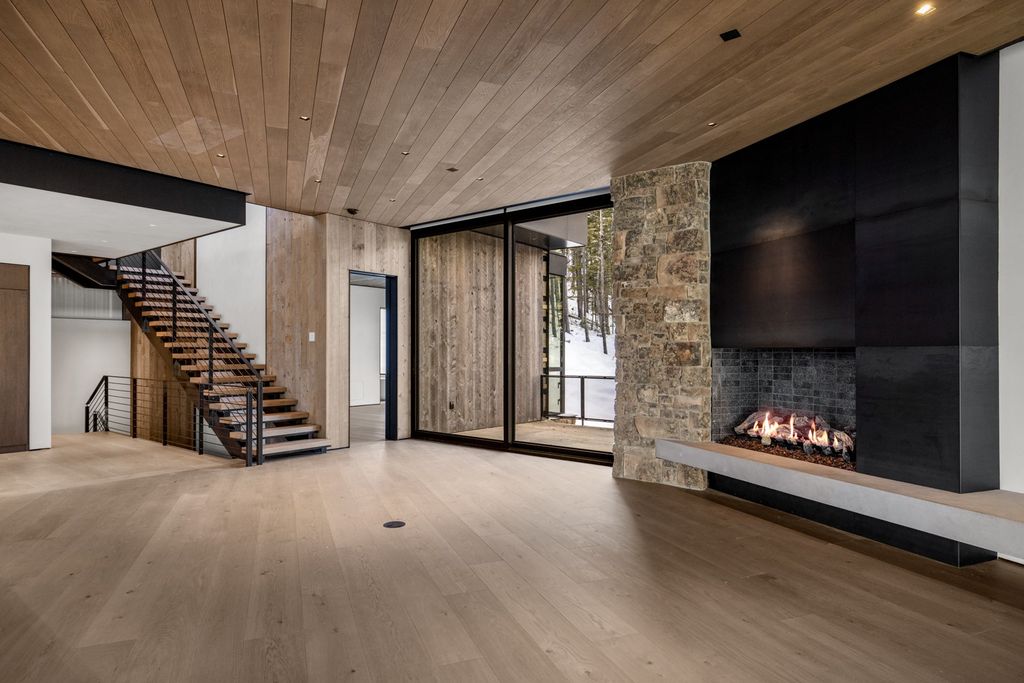 1059 Elk Camp Loop, Whitefish, MT 59937 photo 23