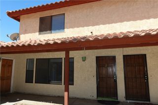 826 E Avenue J12 2, Lancaster, CA 93535