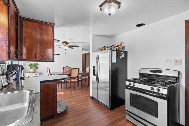 1714 LILAC LANE, Green Bay, WI 54302