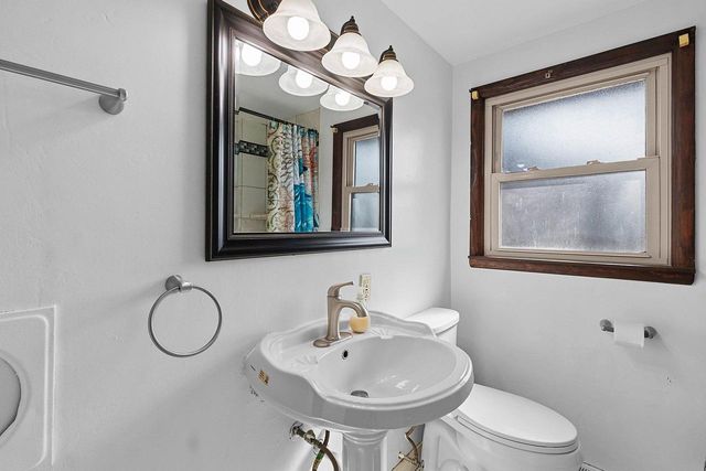 1714 LILAC LANE, Green Bay, WI 54302
