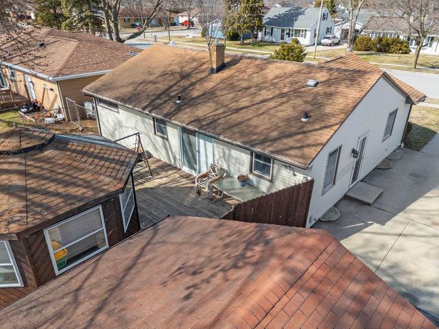 1714 LILAC LANE, Green Bay, WI 54302