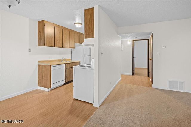 400 S Saliman Road Unit 25, Carson City, NV 89701