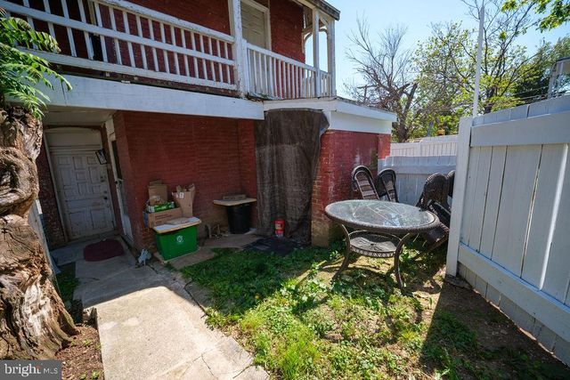 262 W COTTAGE PL, York, PA 17401