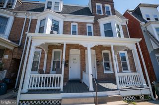 262 W COTTAGE PL, York, PA 17401