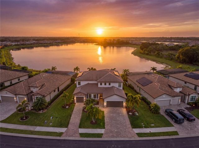 17618 POLO TRAIL, Bradenton, FL 34211