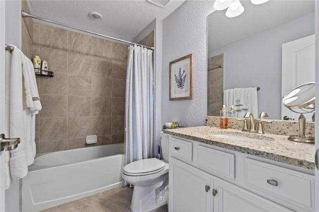 17618 POLO TRAIL, Bradenton, FL 34211