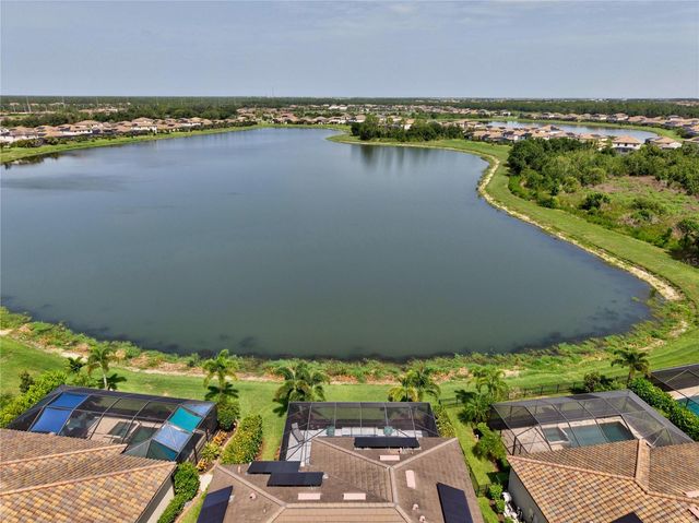 17618 POLO TRAIL, Bradenton, FL 34211