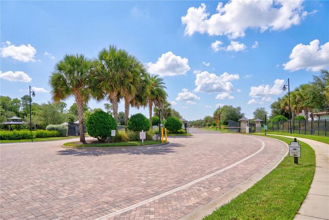 17618 POLO TRAIL, Bradenton, FL 34211