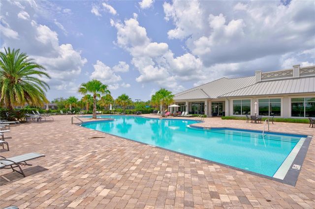 17618 POLO TRAIL, Bradenton, FL 34211