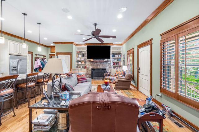 1257 Harris Hollow Rd, Charlotte, TN 37036