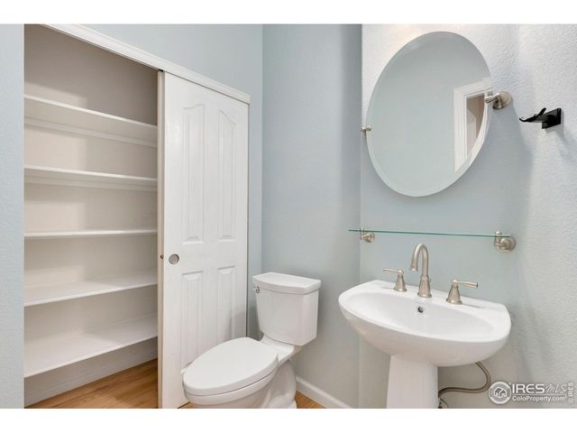 2010 Glenarbor Ct, Longmont, CO 80504