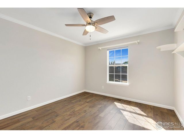 2010 Glenarbor Ct, Longmont, CO 80504