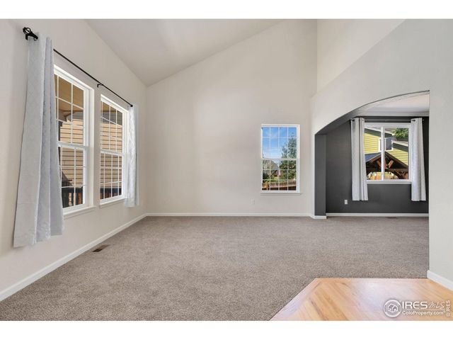 2010 Glenarbor Ct, Longmont, CO 80504