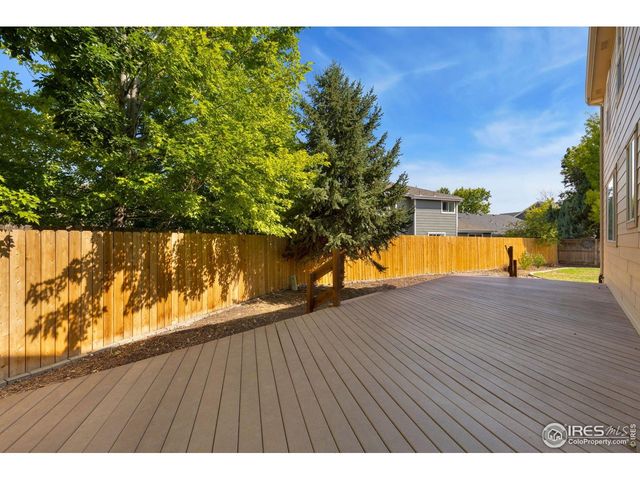 2010 Glenarbor Ct, Longmont, CO 80504