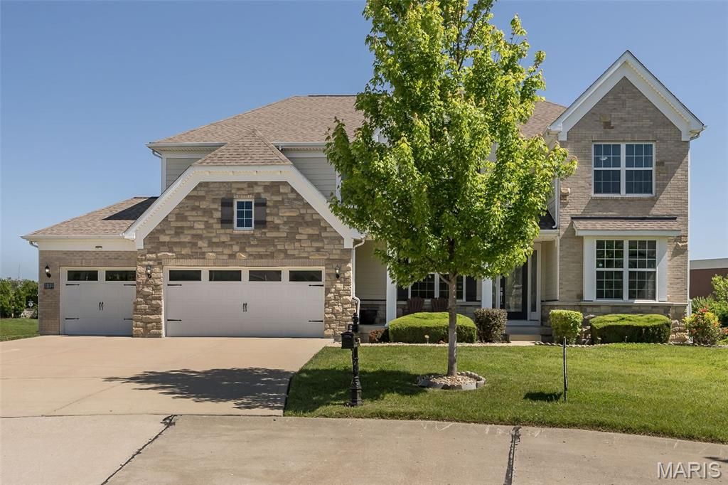 612 Savannah View Way, Chesterfield, MO 63017