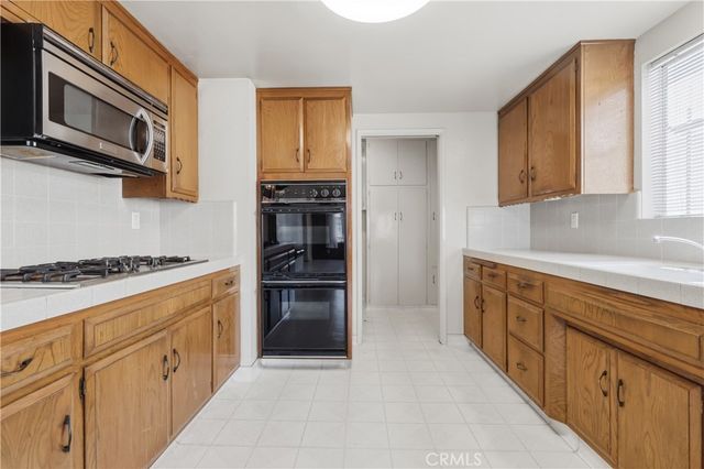 841 W 25th Street, San Pedro, CA 90731