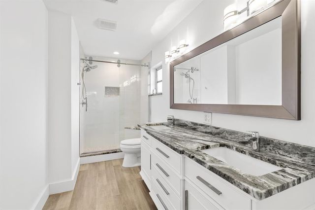 5656 VIA DELRAY Boulevard B, Delray Beach, FL 33484