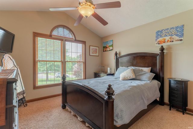 5640 St Charles Drive, Mount Vernon, IN 47620