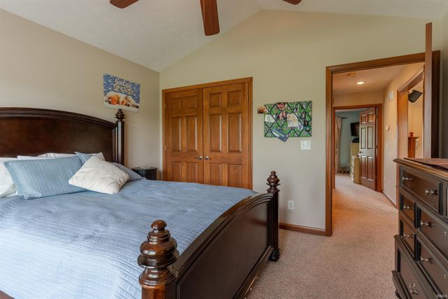 5640 St Charles Drive, Mount Vernon, IN 47620