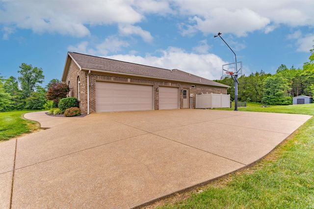 5640 St Charles Drive, Mount Vernon, IN 47620