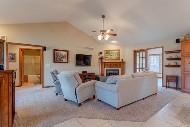 5640 St Charles Drive, Mount Vernon, IN 47620