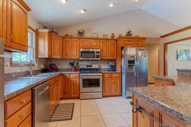 5640 St Charles Drive, Mount Vernon, IN 47620