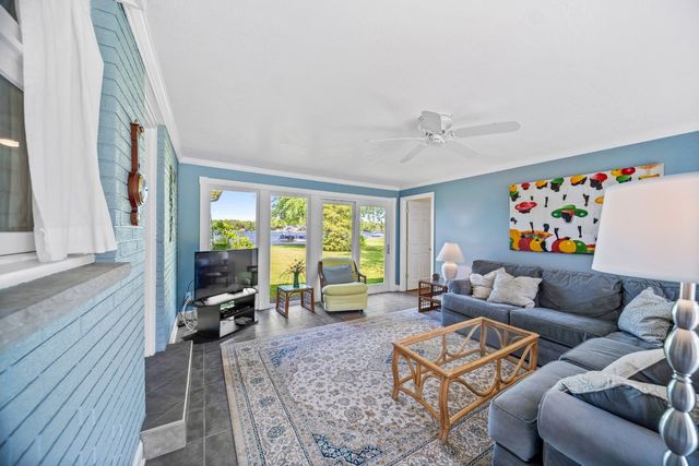 10756 ALDINA Drive, Conneaut Lake, PA 16316