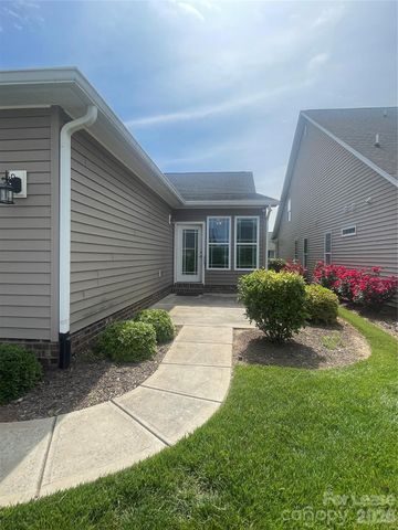 17725 Morehampton Avenue, Cornelius, NC 28031