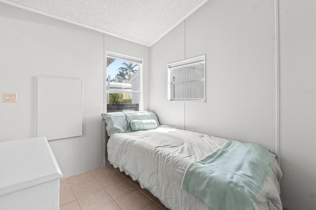 12 Hibiscus Drive H, Briny Breezes, FL 33435