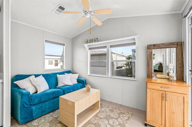 12 Hibiscus Drive H, Briny Breezes, FL 33435
