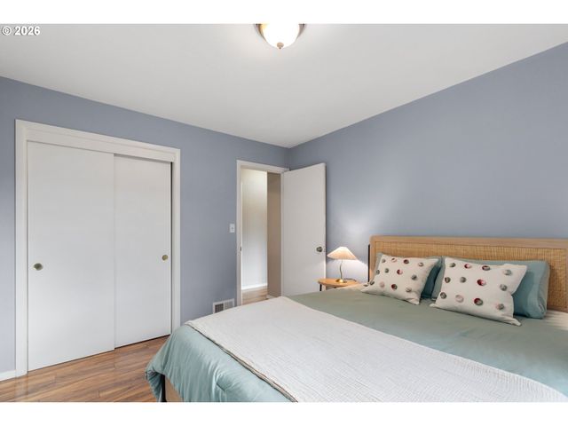 14308 Se RUPERT Dr Se, Milwaukie, OR 97267