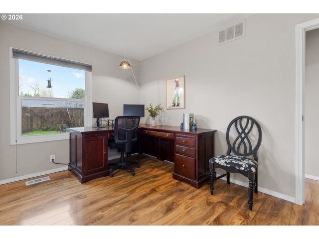 14308 Se RUPERT Dr Se, Milwaukie, OR 97267