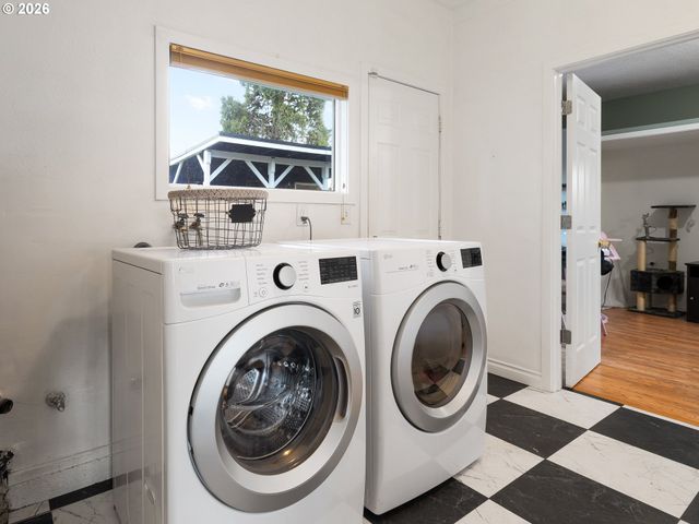 14308 Se RUPERT Dr Se, Milwaukie, OR 97267