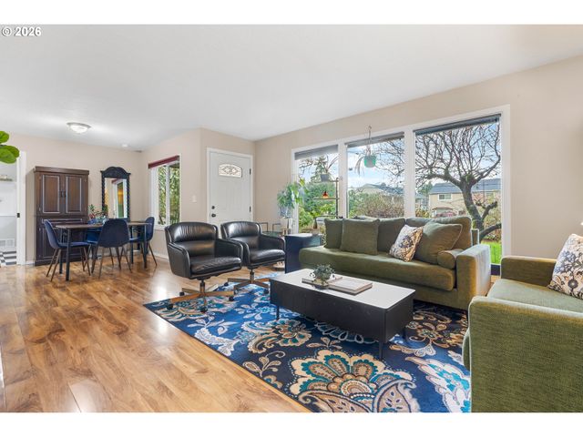 14308 Se RUPERT Dr Se, Milwaukie, OR 97267