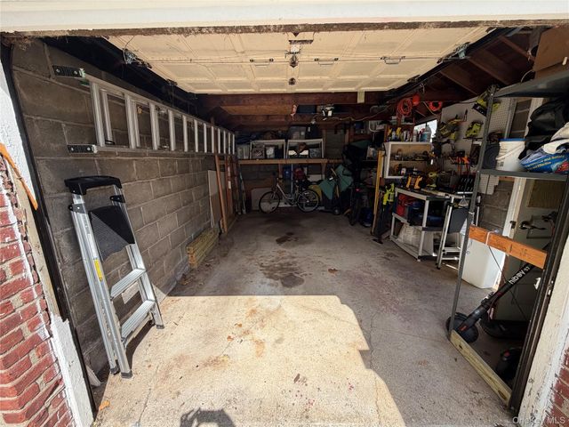 5052 Francis Lewis Blvd, Oakland Gardens, NY 11364