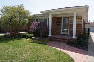 25659 Baldwin Street, Dearborn Heights, MI 48127