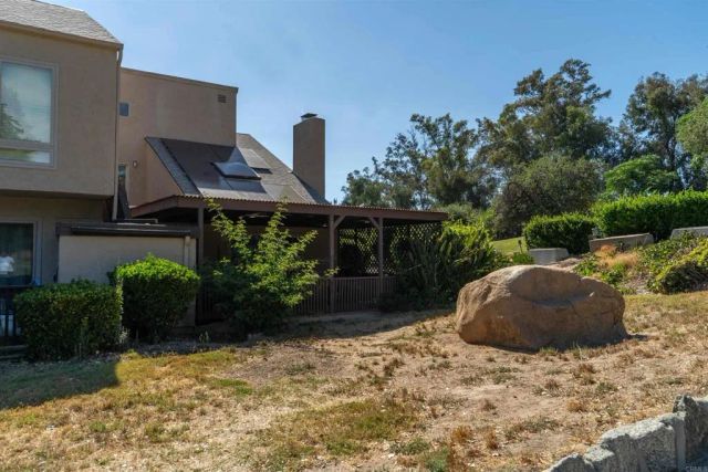 23691 Country Villa Rd, Ramona, CA 92065