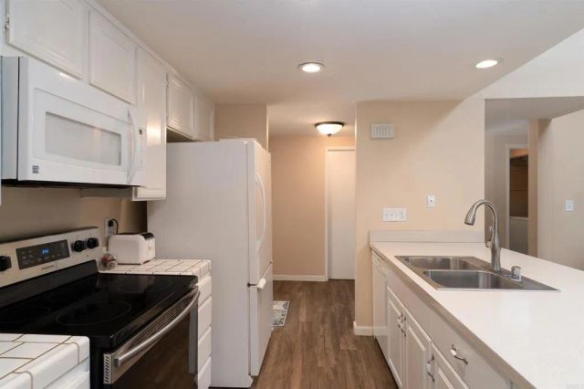 23691 Country Villa Rd, Ramona, CA 92065