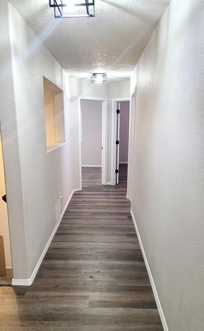 8512 Rancho Del Oro Place NE, Albuquerque, NM 87113